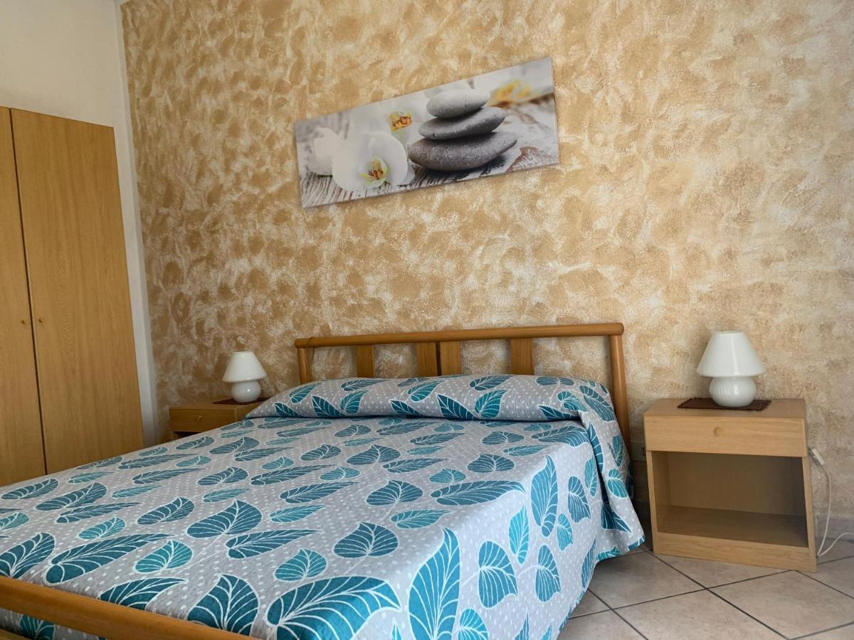Agriturismo Gli Ulivi Garlenda Exteriör bild
