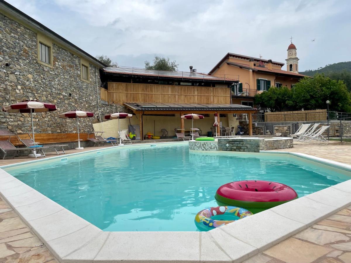 Agriturismo Gli Ulivi Garlenda Exteriör bild