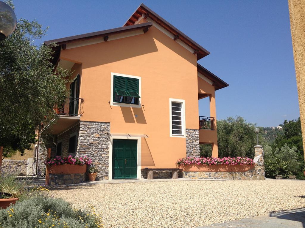 Agriturismo Gli Ulivi Garlenda Rum bild