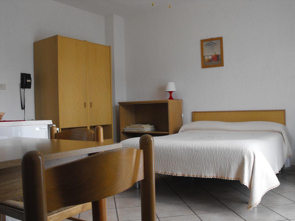 Agriturismo Gli Ulivi Garlenda Rum bild