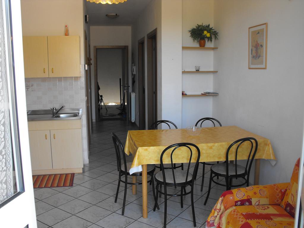 Agriturismo Gli Ulivi Garlenda Exteriör bild